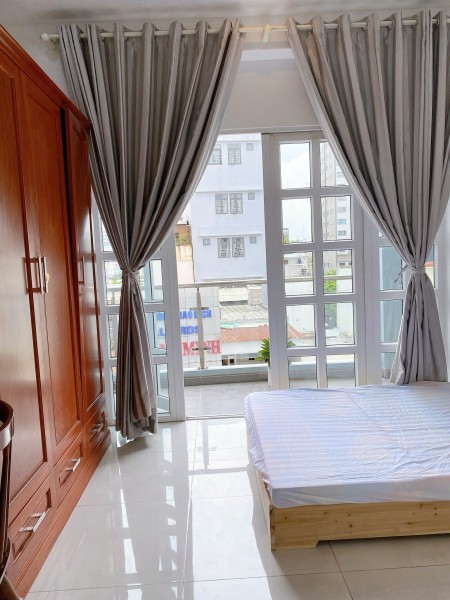 CĂN HỘ CÓ BAN CÔNG RỘNG THOÁNG MÁT FULL NỘI THẤT NGUYỄN VĂN THƯƠNG BÌNH THẠNH, SÁT ĐH HUTECH UEF Q1