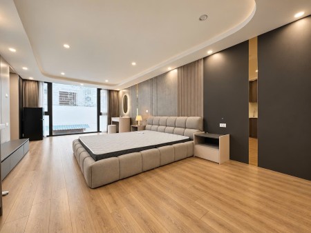 Trống 1 phòng duy nhất ( có thể xem luôn ) - Vào ở luôn ( giá có thể trao đổi lại được )