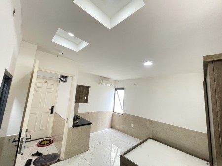 Cho Thuê Phòng Biệt Thự 25m2 Full Nội Thất - Gần Khu CNC - Thang máy - an ninh tuyệt đối