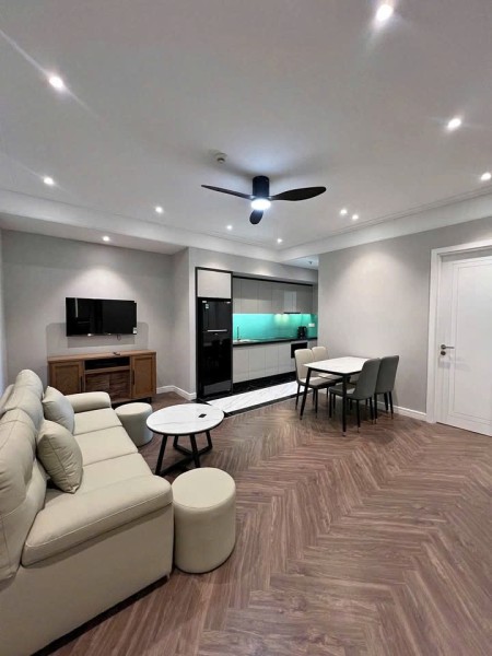 Chung cư Garden Gate, Hoàng Minh Giám cho thuê căn 2PN giá 17tr/tháng