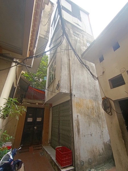 Cho thuê nhà nguyên căn 4 tầng ngõ 51 Thợ Nhuộm, Cửa Nam - Đủ đồ, giá 3.5 tr/tháng