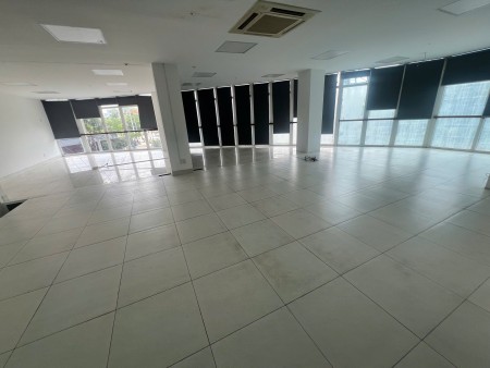 CHO THUÊ MẶT BẰNG - TẦNG 2 TÒA NHÀ VIETCOMBANK - KDC TRUNG SƠN