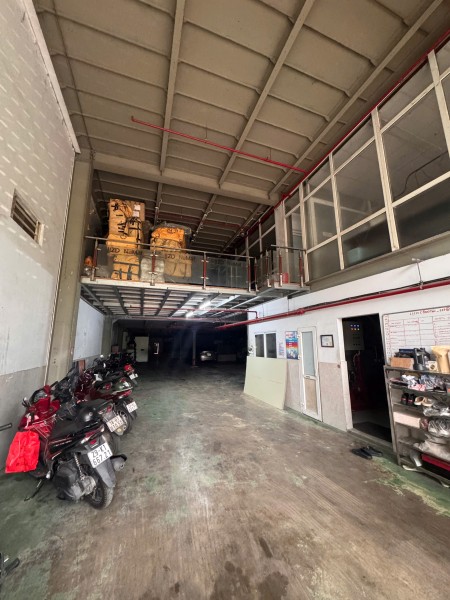 CHO THUÊ KHO XƯỞNG MẶT PHỐ ĐỊA CHỈ 147-149 BÁT KHỐI–KẾT HỢP VĂN PHÒNG, SHOWROOM & LOGISTICS ĐỈNH CAO