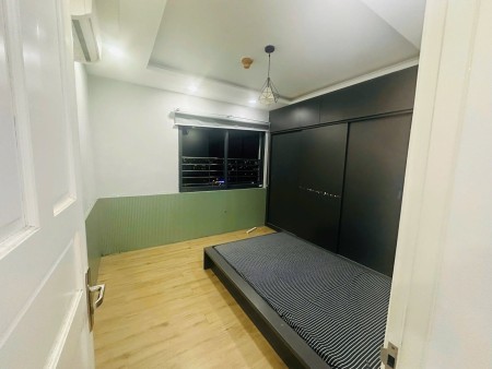 Cho thuê C/c Phúc Yên 2, Ph.Tân Sơn - 88m, 3Pn, giá thuê 10tr/tháng. Nhà trống!