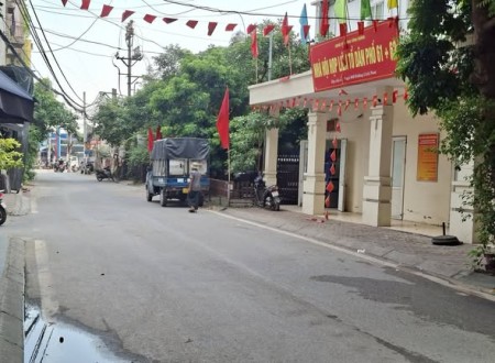 Đi đến slide 4
