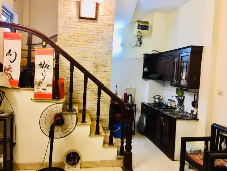 Chính chủ cho thuê nhà nguyên căn 4 tầng 110m2