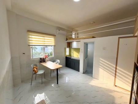 Duplex Sinh Viên rộng thoáng Full Nội Thất ngay Sư Vạn Hạnh quận 10 giá ưu đãi