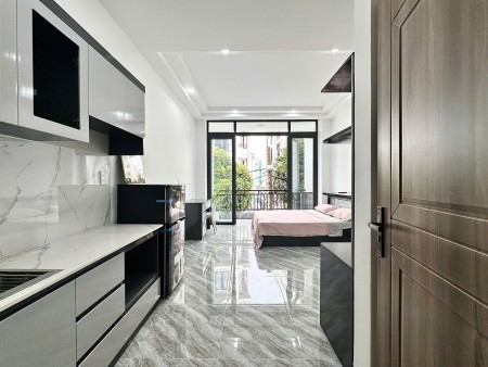 Căn hộ ban công rộng view thoáng đường rộng nội thất đầy đủ ngay Nguyễn Bỉnh Khiêm, Phú Nhuận