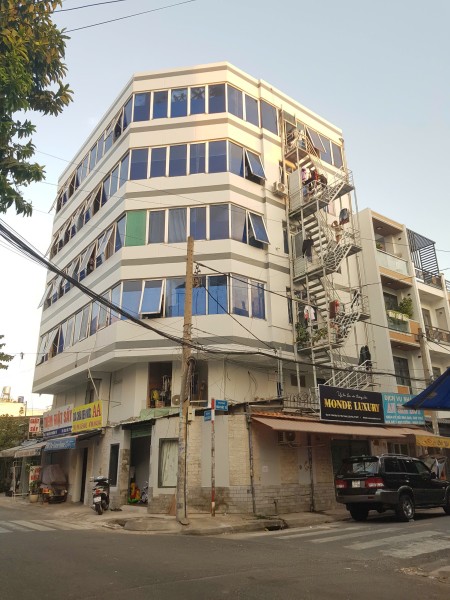 PHÒNG TRỌ GIÁ RẺ, GIỜ GIẤC TỰ DO, KHU VỰC AN NINH, PCCC ĐẦY ĐỦ, GẦN ĐH VĂN HIẾN + ĐH CÔNG THƯƠNG