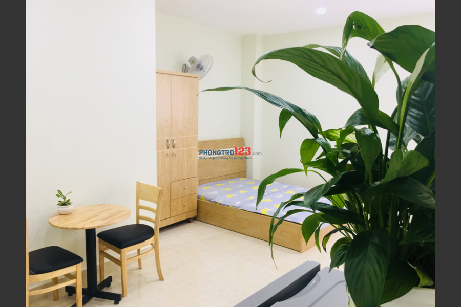 Cho thuê căn hộ dịch vụ 1 PN, full nội thất, đầy đủ tiện nghi ngay CV Lê Thị Riêng, các trường ĐH quận Tân Bình