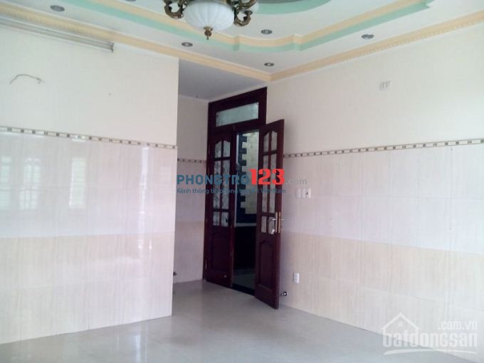 Cho thuê phòng trọ hẻm 236 Nguyễn Thái Bình, Tân Bình, 15m2, wc, cửa sổ, giờ tự do, gía 2.7 triệu
