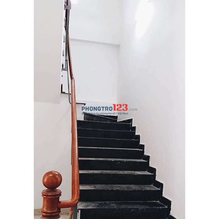 Tìm người ở ghép trong căn hộ sinh viên
