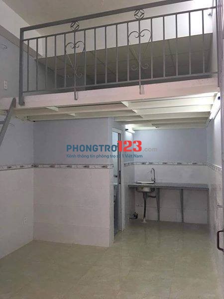 Phòng trọ mới xây cao cấp, thang máy, bảo vệ 24/24, gần ĐH Nguyễn Tất Thành