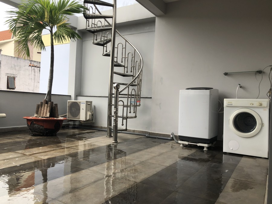 Homestay Biệt Thự gần Lotte Q.7 chỉ 1,6 tr/tháng, miễn phí: điện, nước, wifi, giữ xe, vệ sinh KTX