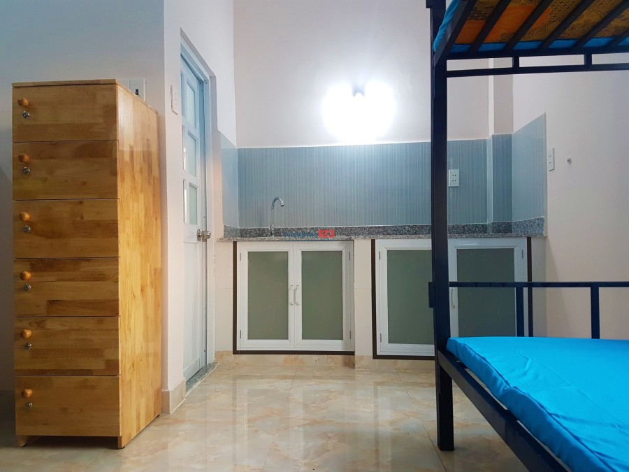 Phòng ở ghép - Ký túc xá cho sinh viên, 1tr2/người bao điện nước gần ĐH Công Nghiệp