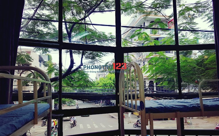 Phòng ở ghép - ký túc xá cho sinh viên, người đi làm 1tr1/người bao điện nước gần Quận 1