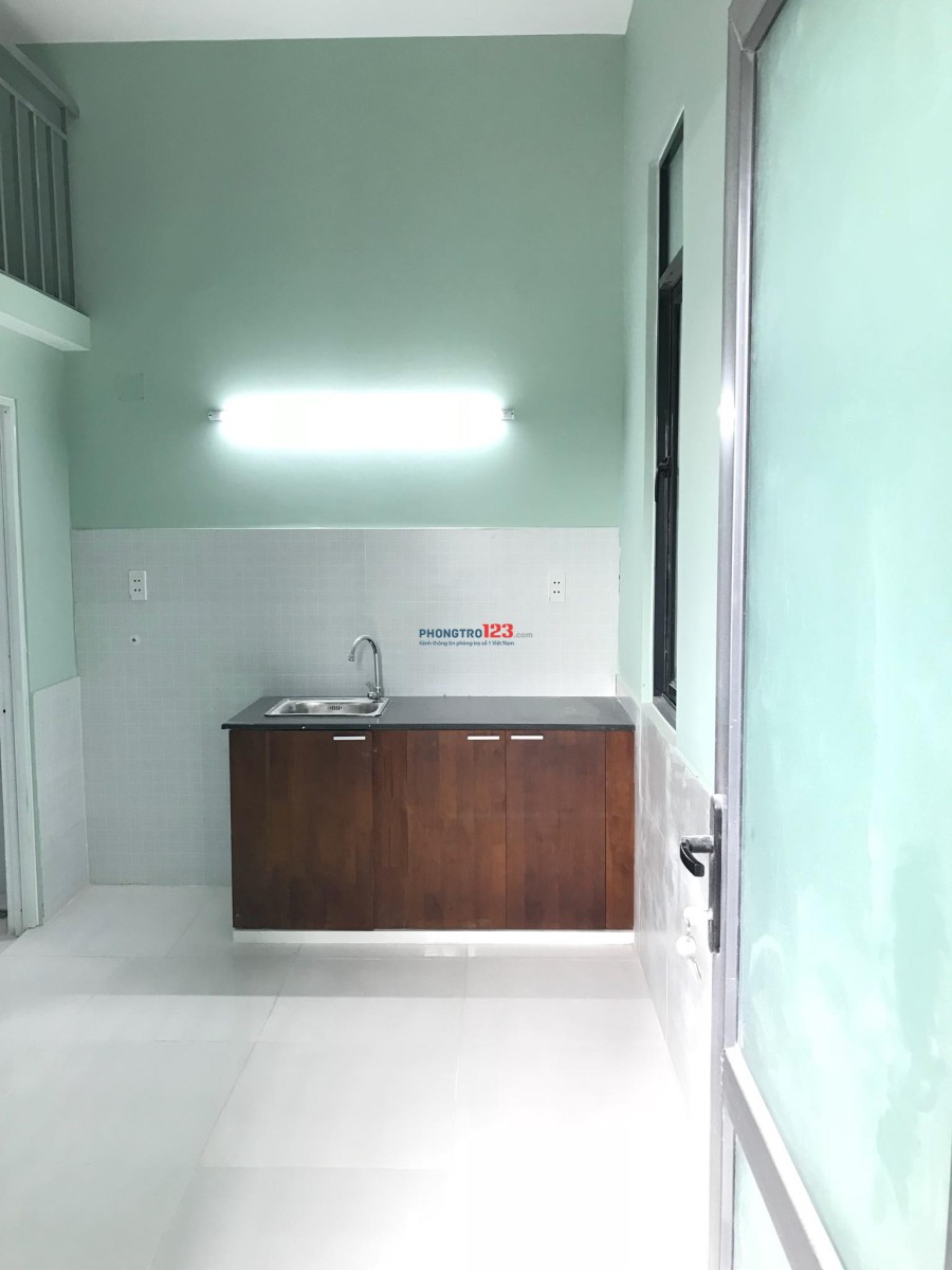 Phòng trọ quận 7, 3tr, 20m2, 2 người, cạnh Phú Mỹ Hưng, gần BigC, không nuôi chó mèo.
