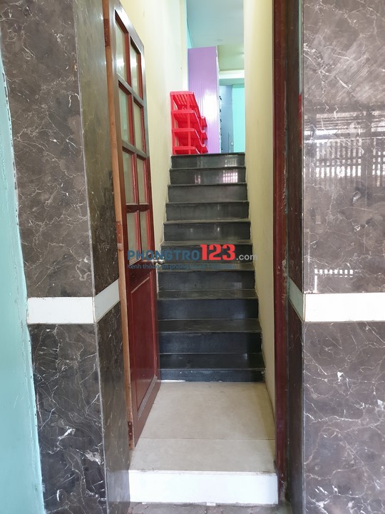 Phòng ở ghép Gò Vấp, 32m2, bao trọn gói 900K, đủ tiện nghi