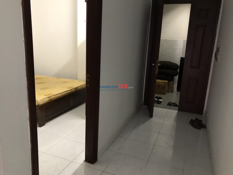 Phòng cho thuê trong căn hộ Thương xá Ngọc Khánh Quận 5