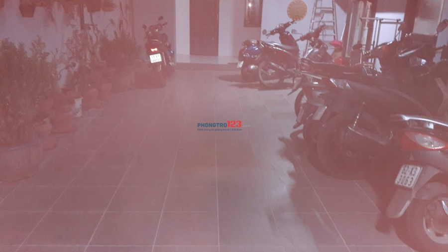 TÌM 1-2 NỮ - GẦN BX MIỀN ĐÔNG, THOẢI MÁI, AN NINH, SẠCH SẼ, GIỜ GIẤC TỰ DO