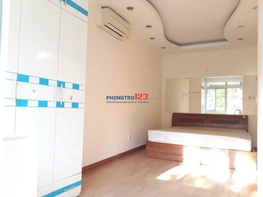 Căn hộ cao cấp cho hộ gia đình [Quận 7] - Full nội thất - view đẹp