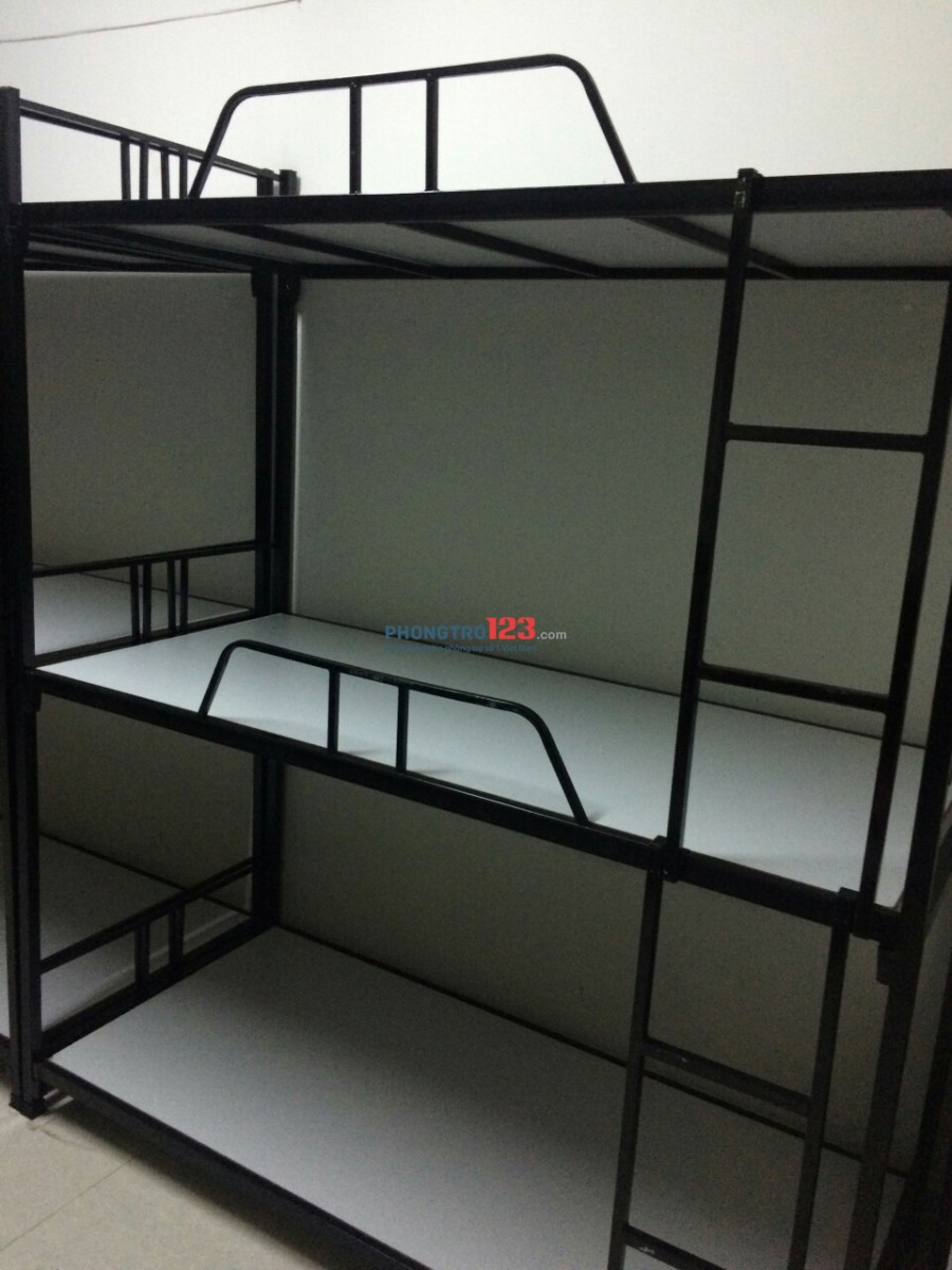 ktx giá bình dân, đầy đủ tiện nghi, free wifi
