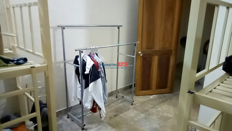 KTX CAO ĐẲNG BÁCH VIỆT 32/50 LÊ THỊ HỒNG, P.17, GÒ VẤP CẦN TÌM NAM/NỮ Ở GHÉP