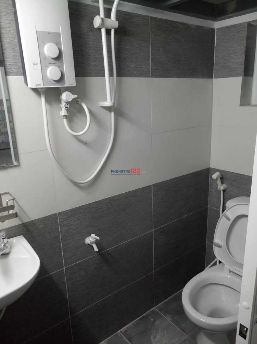 Căn hộ cho thuê full nội thất mới 100% ngay khu Phan Xích Long, Phú Nhuận chỉ với giá 7tr