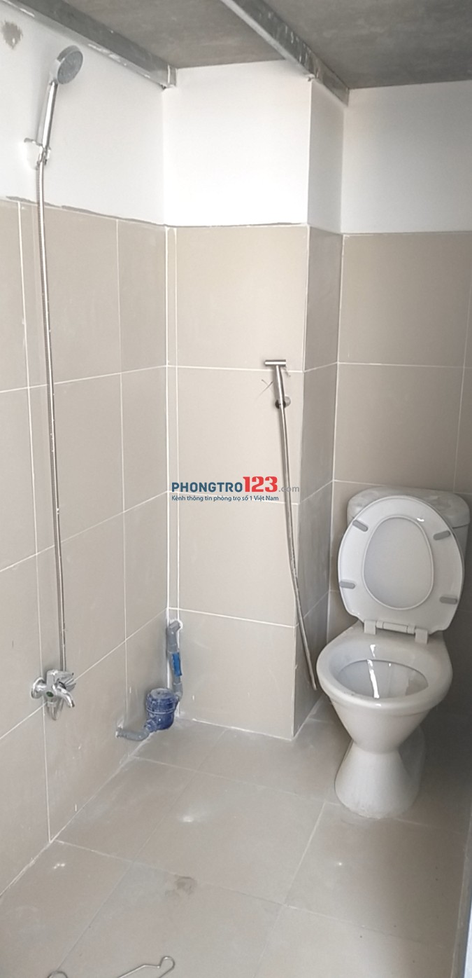 Cho thuê phòng trọ mới đẹp ngay Metro Quận 12, giá bình dân