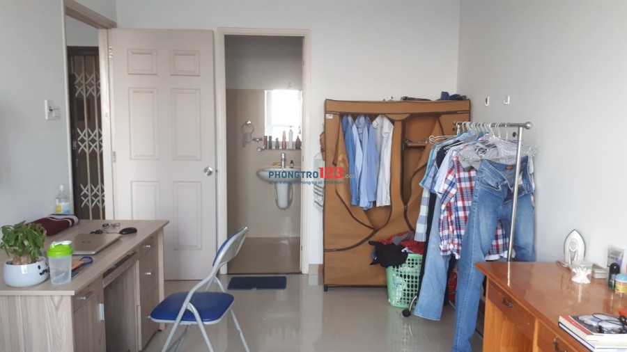 Tìm nam share phòng chung cư Era Town Quận 2