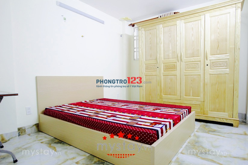 PHÒNG MỚI XÂY, Có Bếp, GIỜ TỰ DO, ĐẦY ĐỦ NỘI THẤT NGAY KHU SÂN BAY. LH CHÍNH CHỦ 0918550190