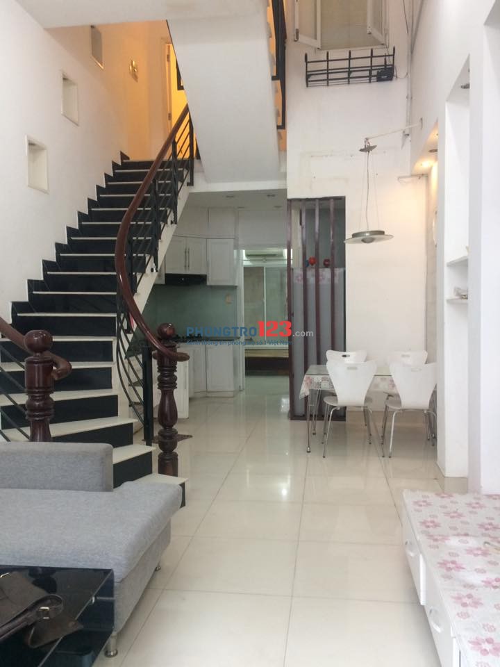 Cho thuê phòng 100/7K Thích Quảng Đức, P.5, Q.Phú Nhuận