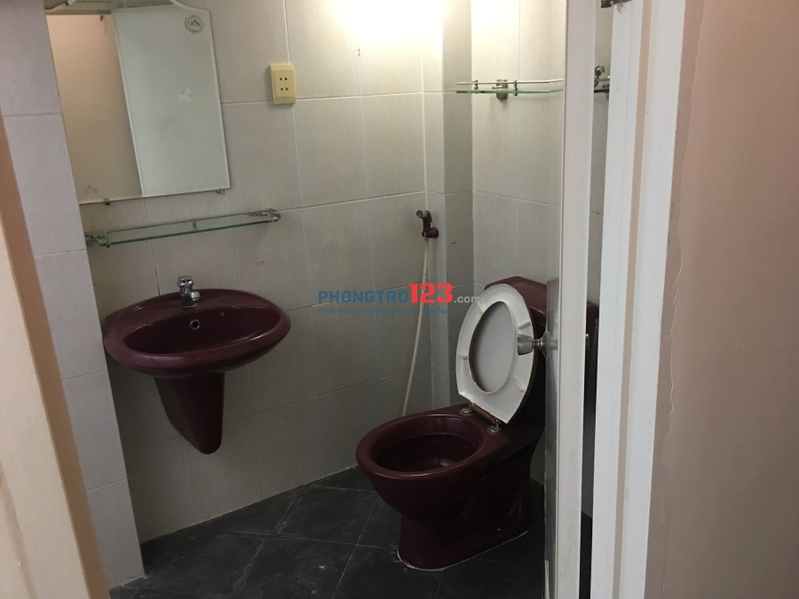 Cho thuê phòng trọ đường Lý Thái Tổ, phòng rộng 35m, giờ giấc tự do, ko chung chủ, đề xe trong nhà free