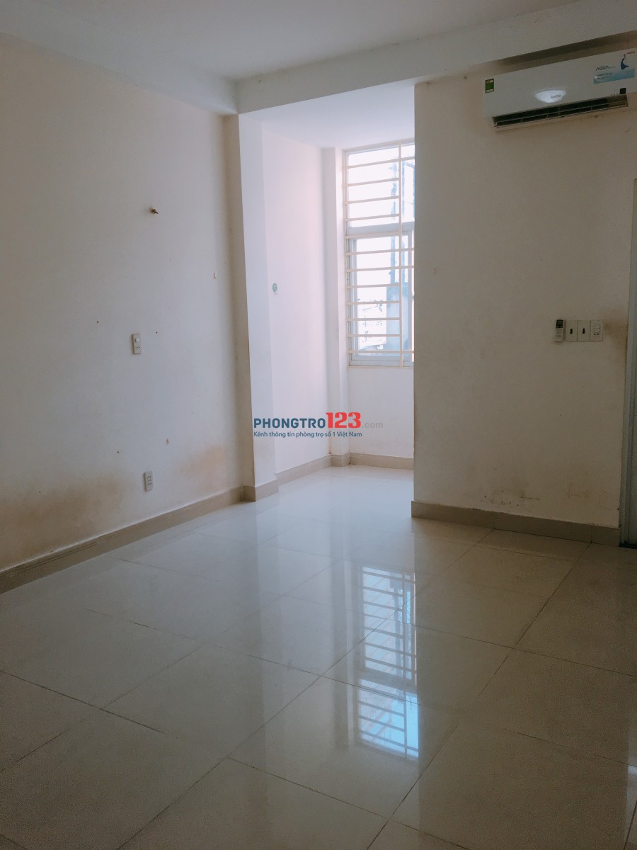 Phòng trọ 20m2 giá rẻ Bình Thạnh