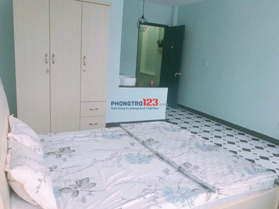 Phòng đủ tiện nghi gần đài truyền hình quận 1, DT: 30m2, giá: 4.5 triệu 0918856800