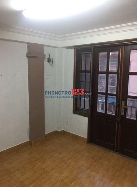 Cho nữ thuê phòng trọ dài lâu