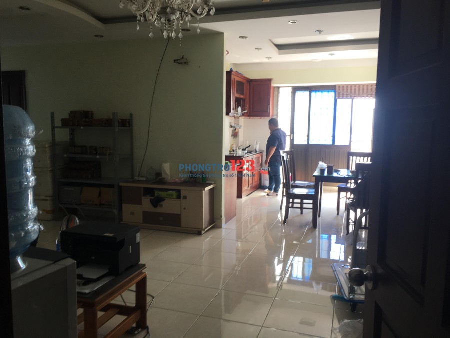 Cho thuê phòng 25m2 khép kín full đồ nội thất quận Bình Thạnh