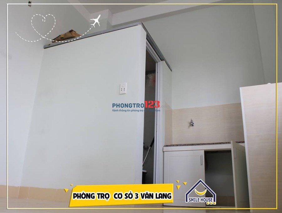 Phòng trọ cao cấp cách Đại Học Văn Lang cơ sở 3 chỉ 50m, giá rẻ nhất khu vực