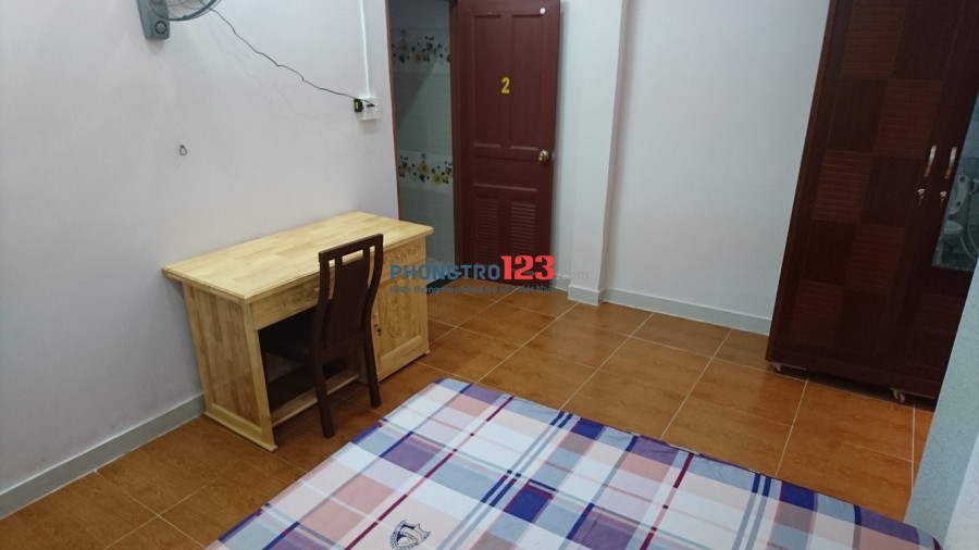 Phòng đẹp, đủ tiện nghi, gần cầu Bình Lợi, giờ tự do. Giá chỉ 3tr5