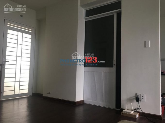 Cho thuê chung cư Ehomes đường Đỗ Xuân Hợp, Quận 9, 75m2, 2PN giá 6 triệu, nhà trống