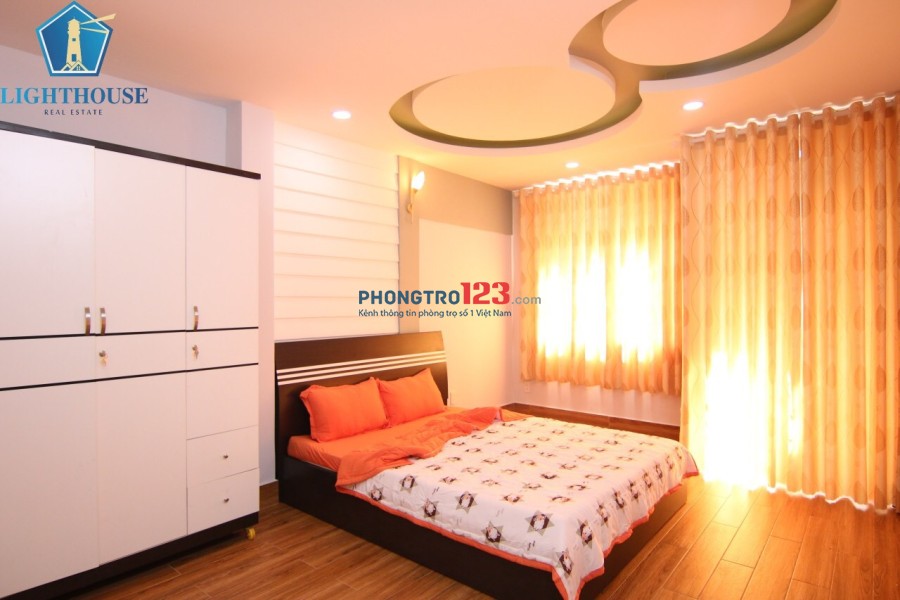 Phòng đẹp 23 m2 - giá rẻ quận Bình Thạnh- Giáp Q.1