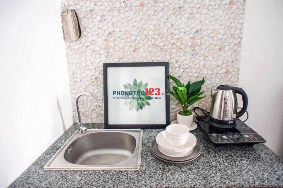 CHO THUÊ PHÒNG FULL NỘI THẤT CHỈ XÁCH VALI VÔ Ở, GẦN HAI BÀ TRƯNG, Q1. GIÁ 6TR/PHÒNG