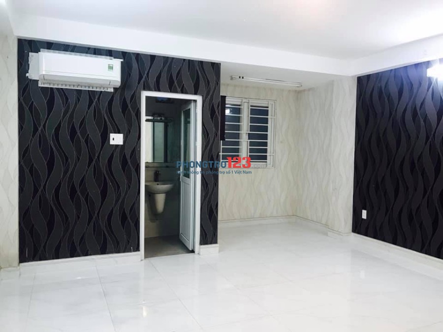 PHÒNG RỘNG 50M2 CHO THUÊ - 4,5 NGƯỜI Ở