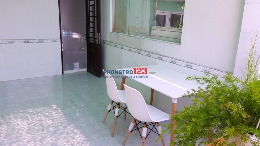 Phòng cho thuê mới nội thất cao cấp 391 Trần Hưng Đạo, Quận 1