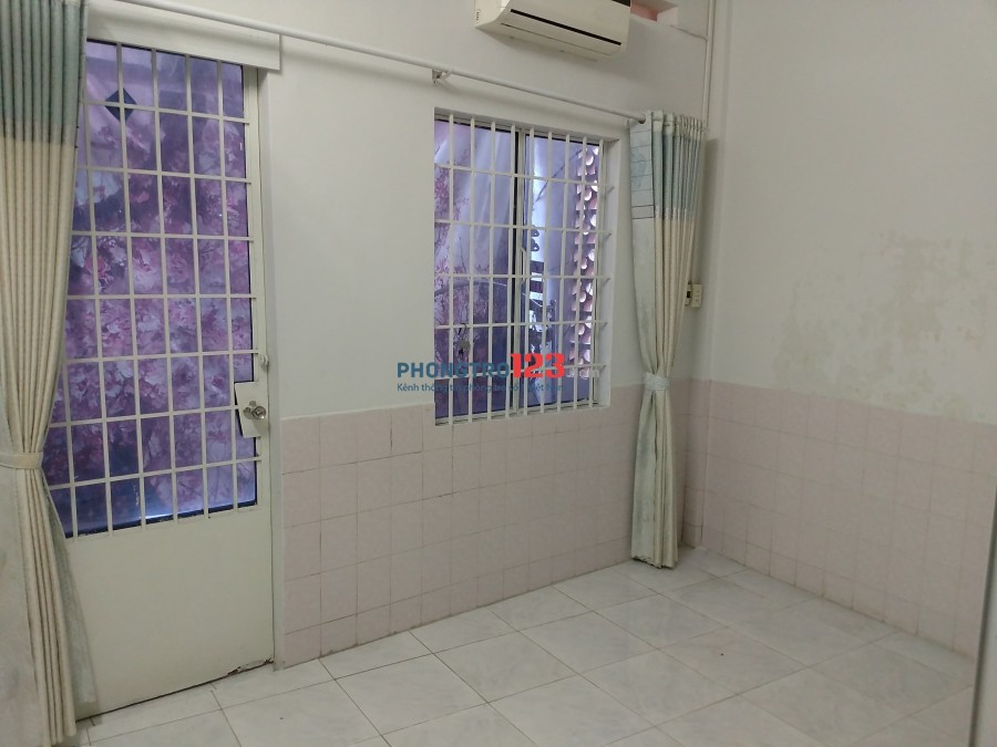 Cho thuê nhà nguyên căn Quận 1
