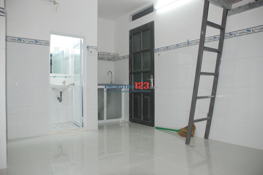 phòng mới xây 49 Thân Nhân Trung 16m2 có gác