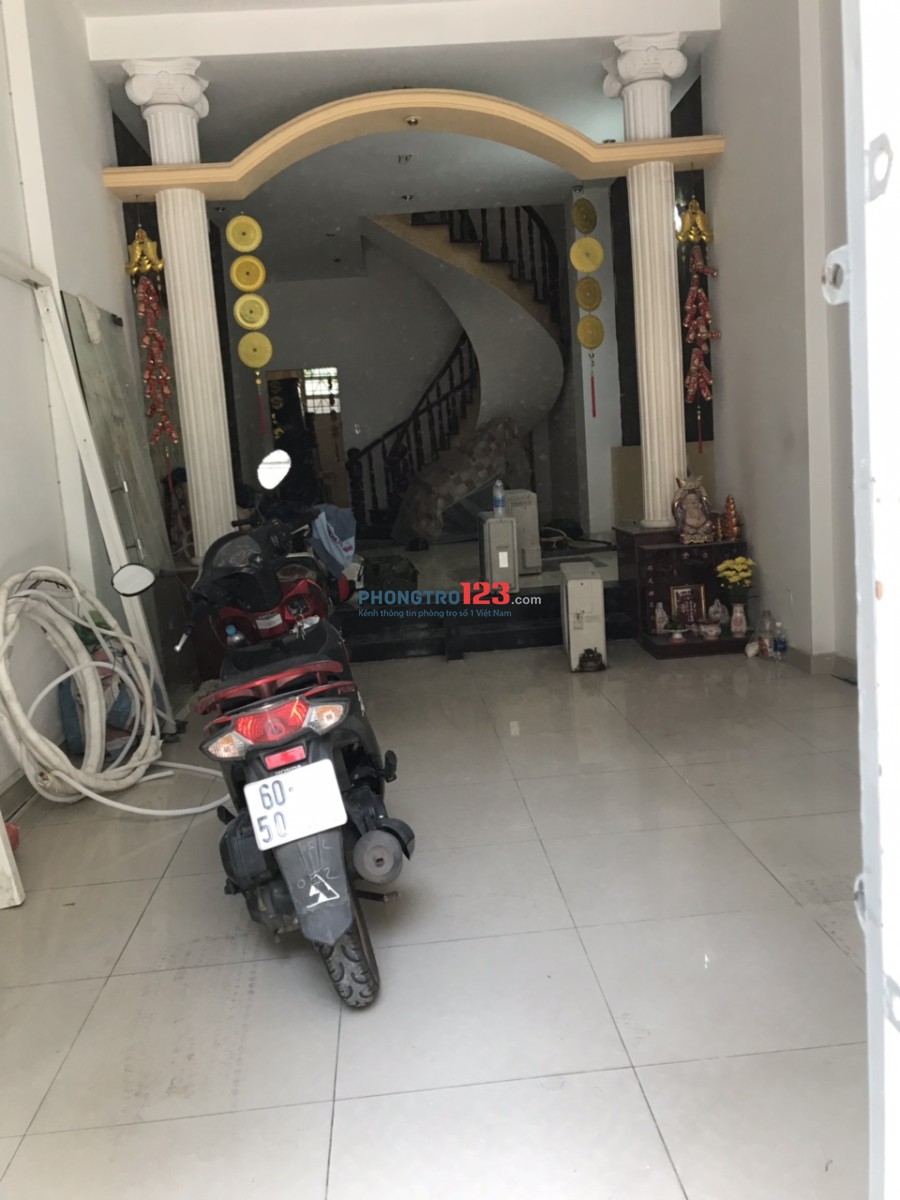 Cho thuê nguyên tầng 2 phòng nhà NC Tân Bình