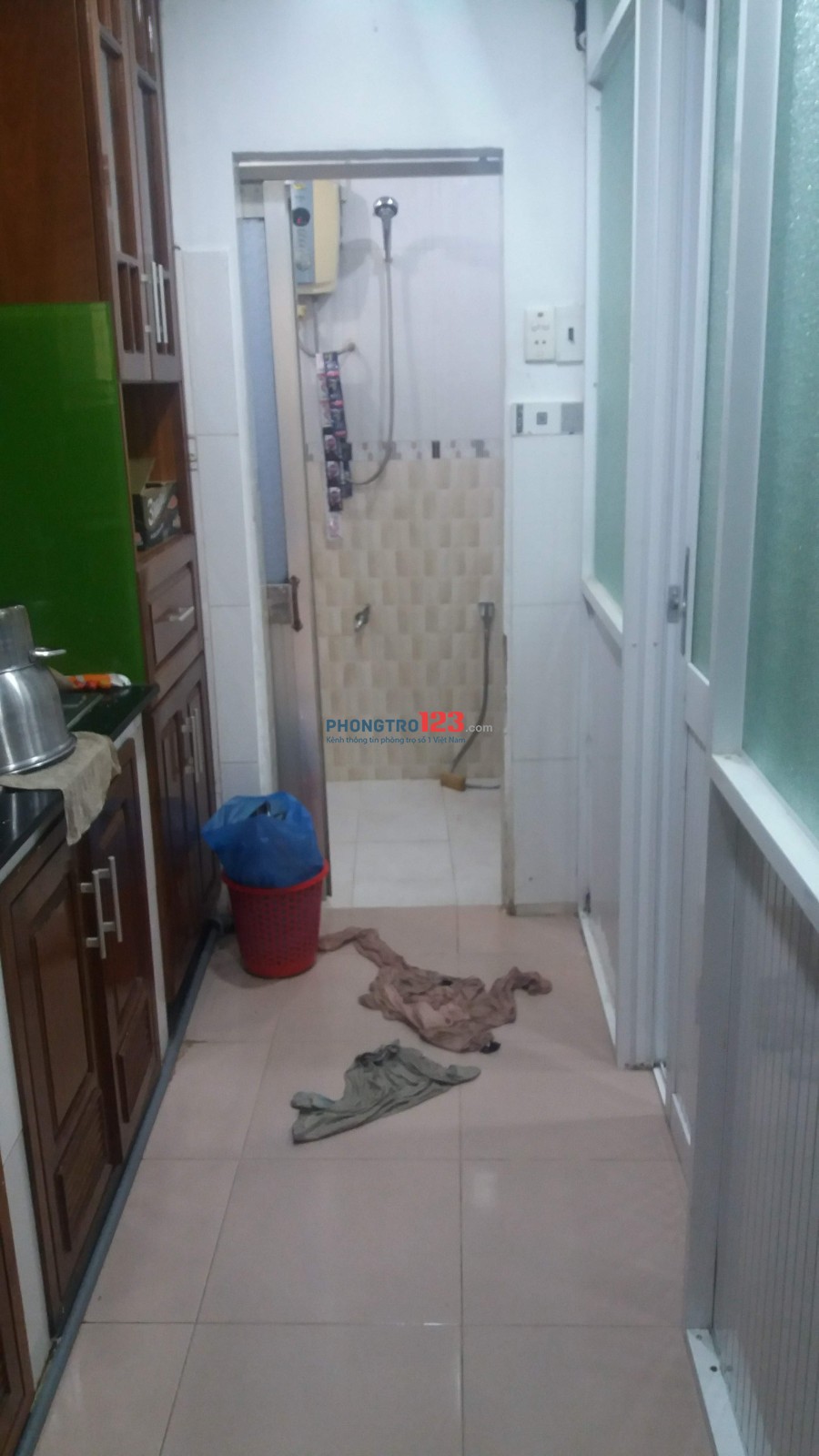 Cho thuê Mặt bằng tầng trệt nhà ở: gia đình ở, tiệm nail, spa, văn phòng online