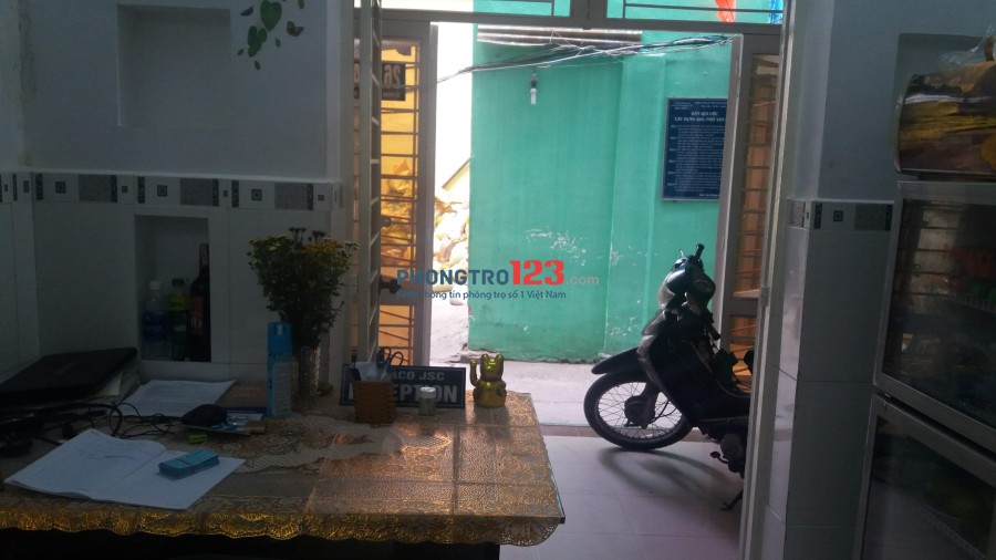 Cho thuê Mặt bằng tầng trệt nhà ở: gia đình ở, tiệm nail, spa, văn phòng online
