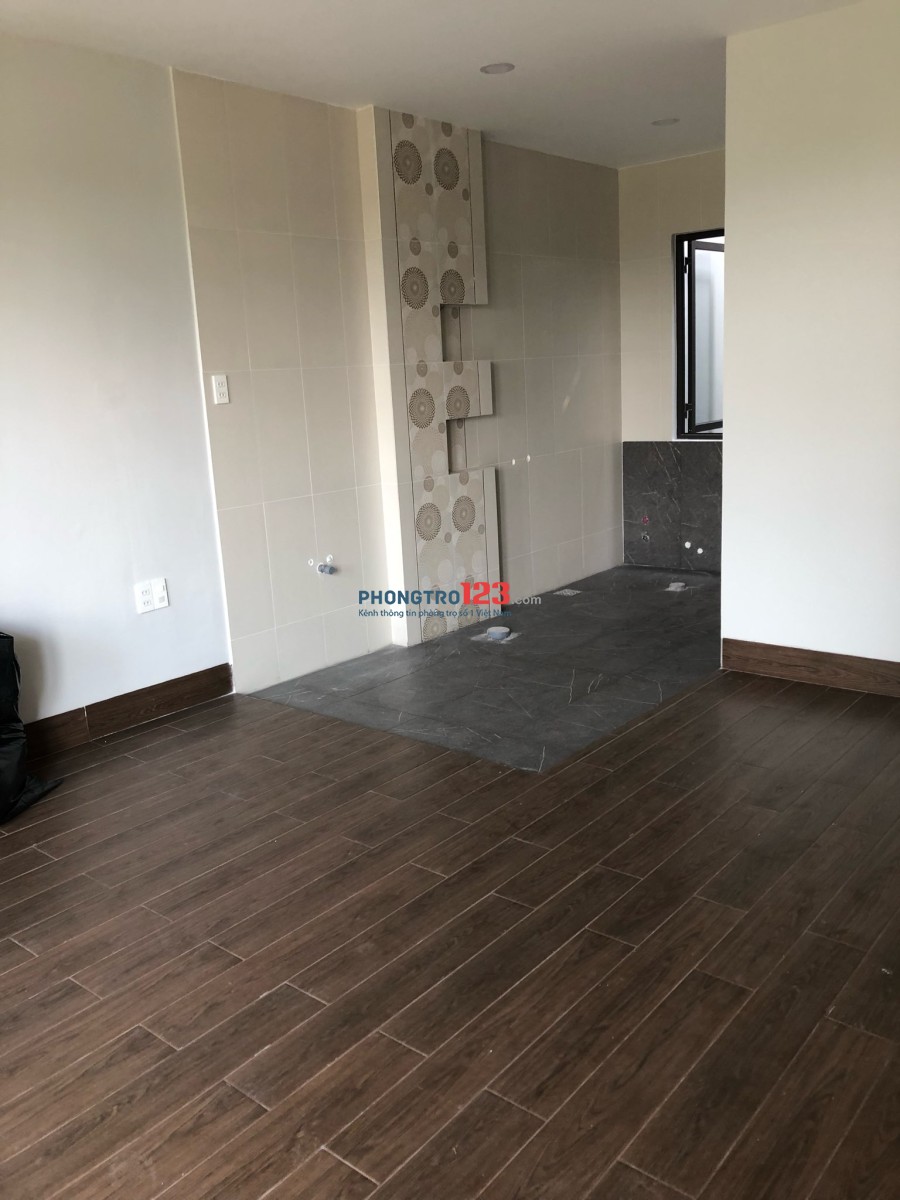 Cho thuê nhà Kinh doanh, đối diện CC Fuji Residence khu Nam Long, Phước Long B, Quận 9